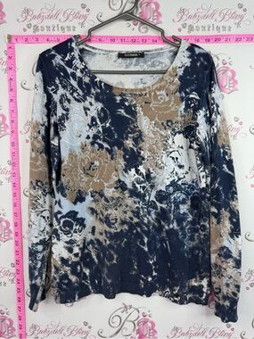 Long sleeve Floral Tie-Dye Knit Pullover Sweatshirt - Navy, Taupe & White